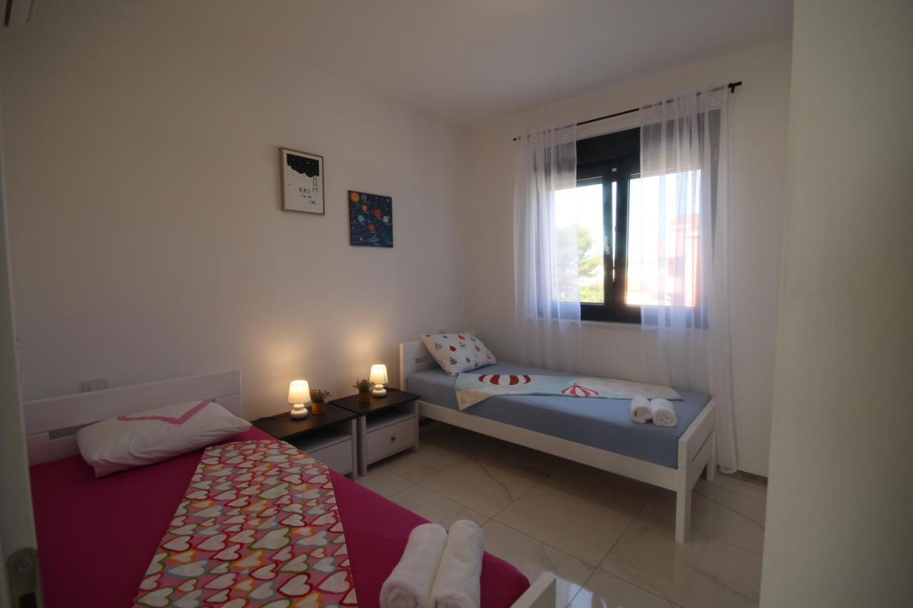 Villa Essenza - Luksuzne Kuce Za Odmor فوديس المظهر الخارجي الصورة